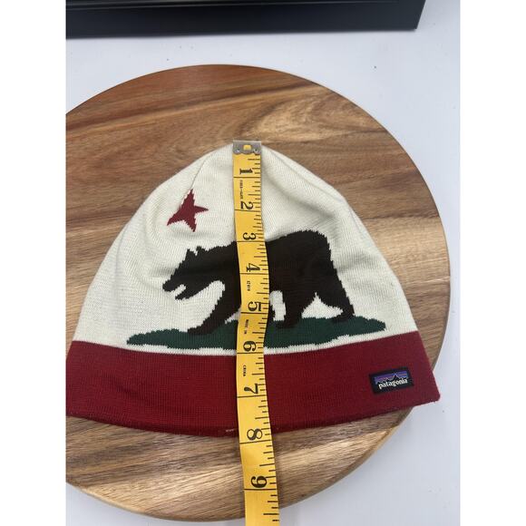 Patagonia Hat Beanie Fitted Mens One Size Red White California Bear Flag Knit - Picture 5 of 6